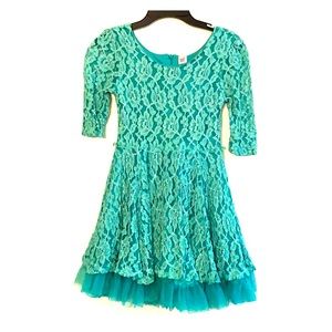 3/4 sleeve lace dress